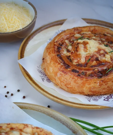 Cheddar, Cream Cheese & Chive Pinwheel